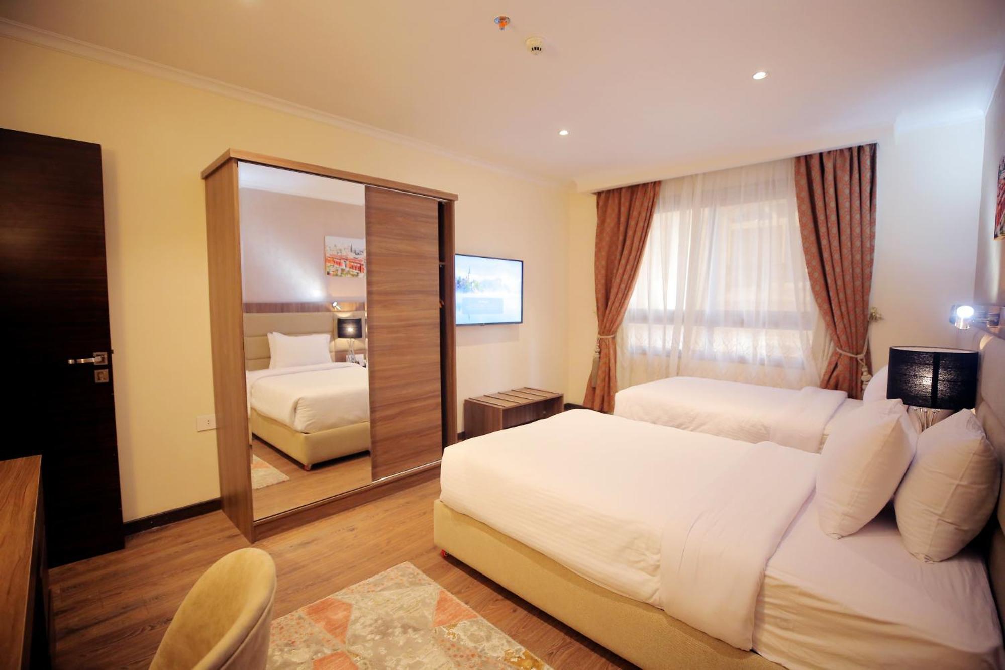 Cairo Taj Hotels & Suites - Dokki Exterior photo