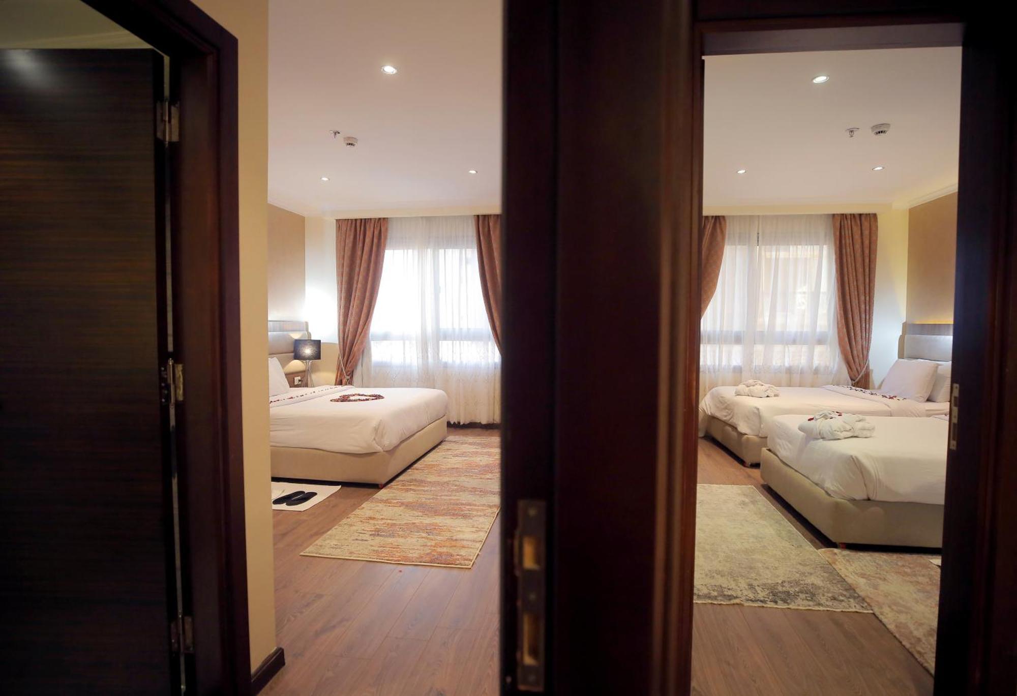 Cairo Taj Hotels & Suites - Dokki Exterior photo