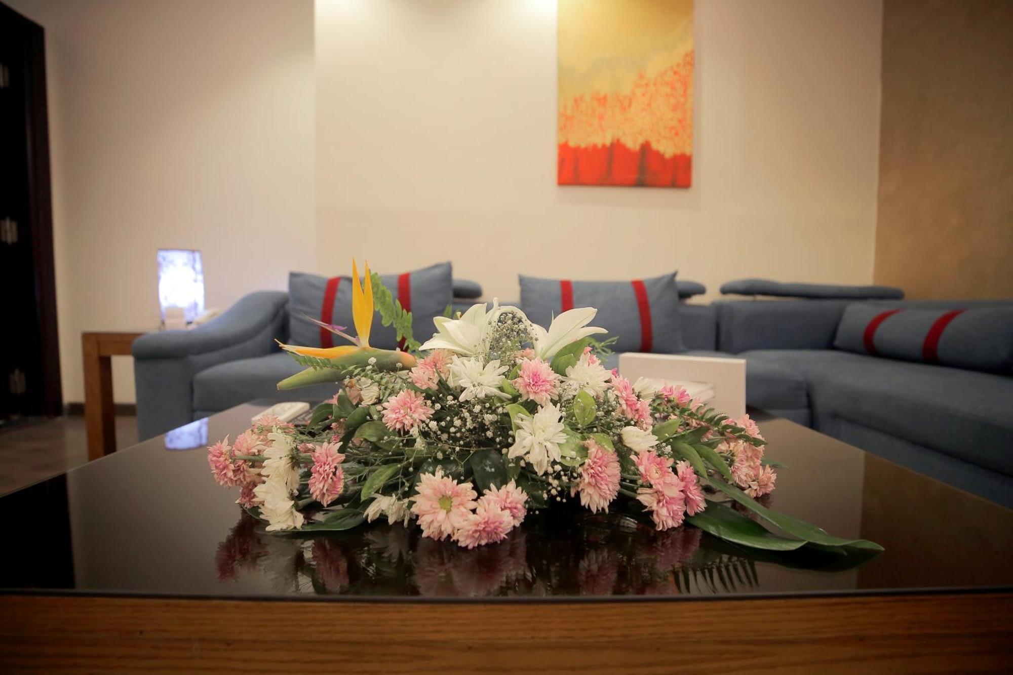 Cairo Taj Hotels & Suites - Dokki Exterior photo