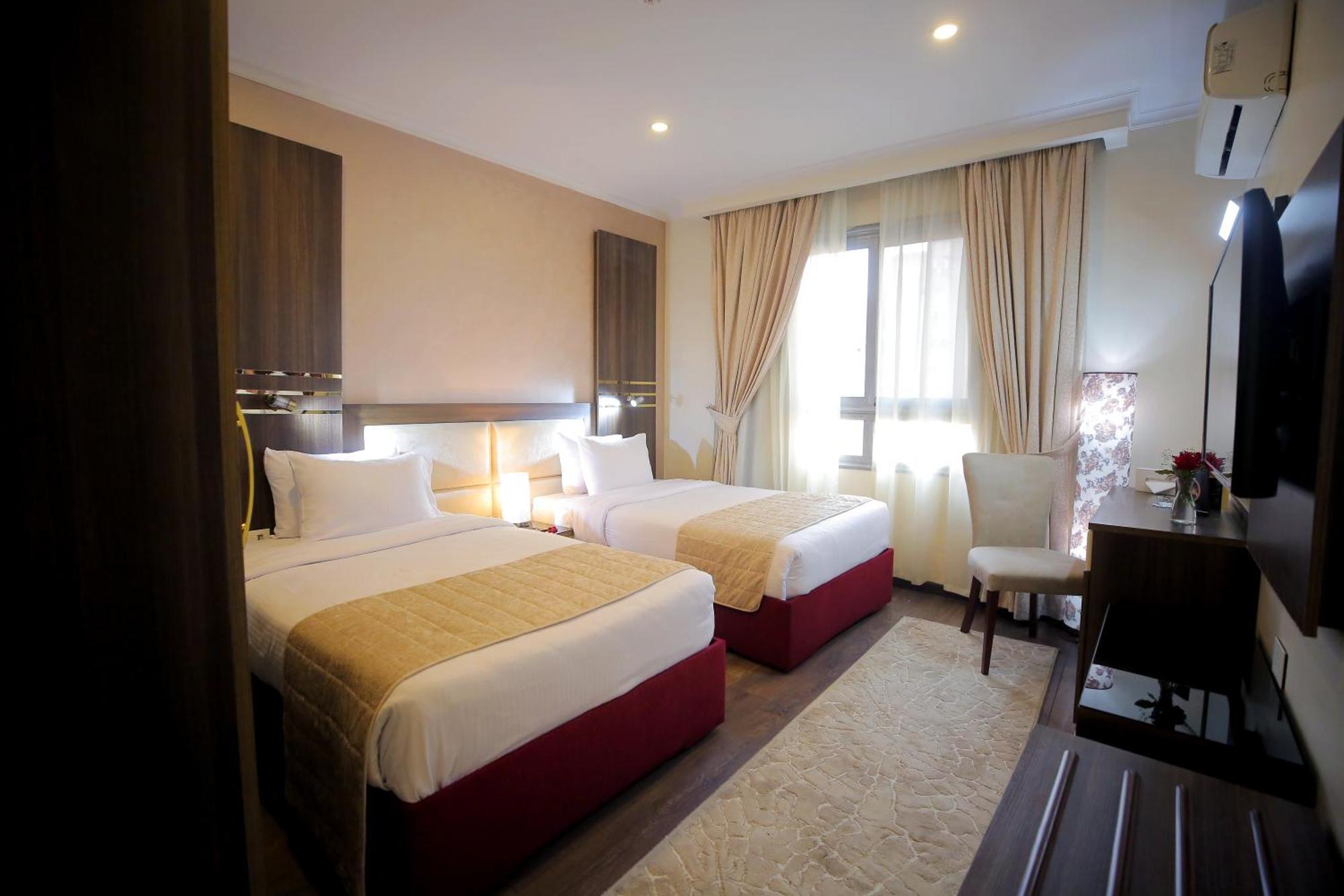 Cairo Taj Hotels & Suites - Dokki Exterior photo