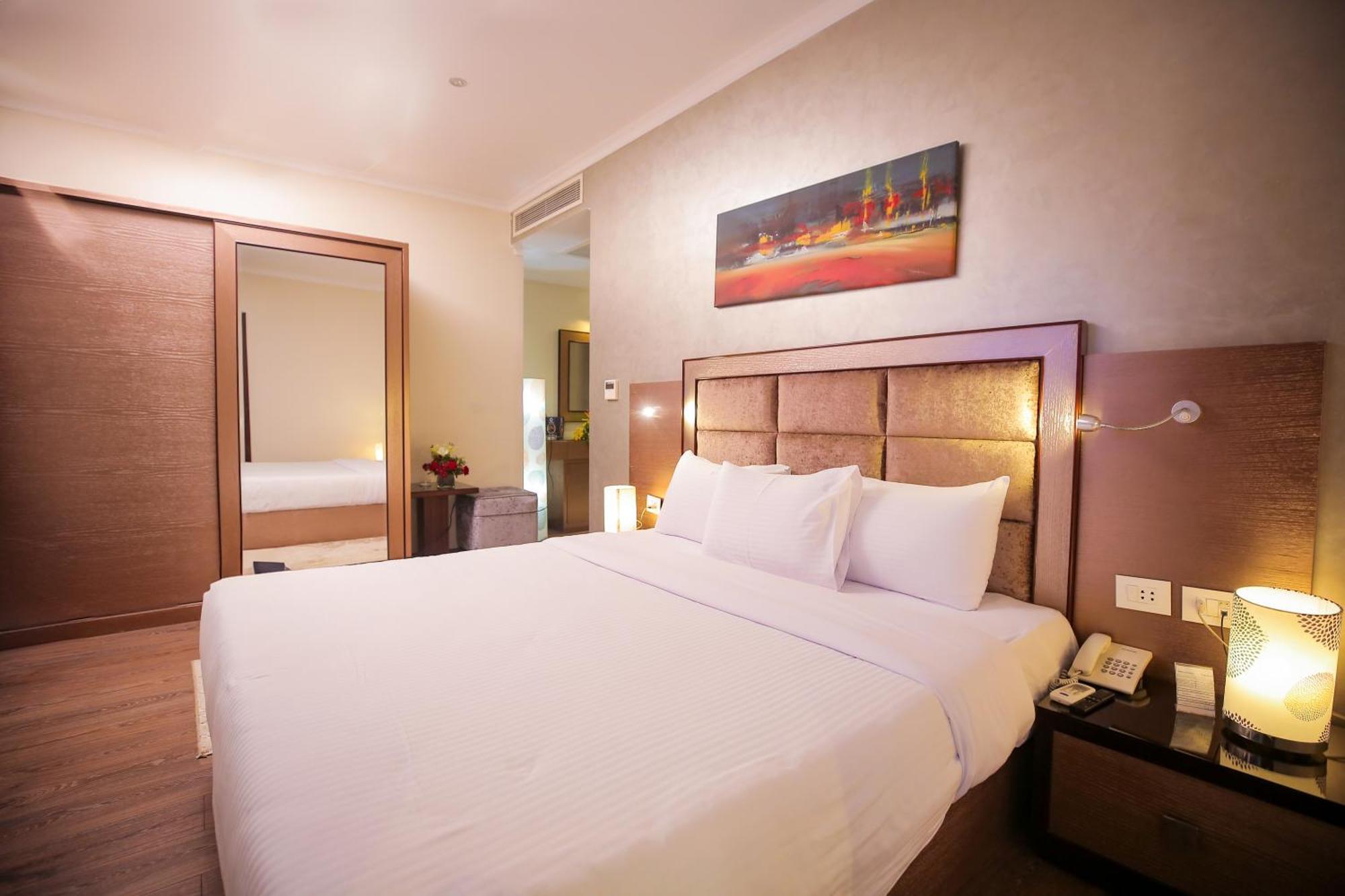 Cairo Taj Hotels & Suites - Dokki Exterior photo