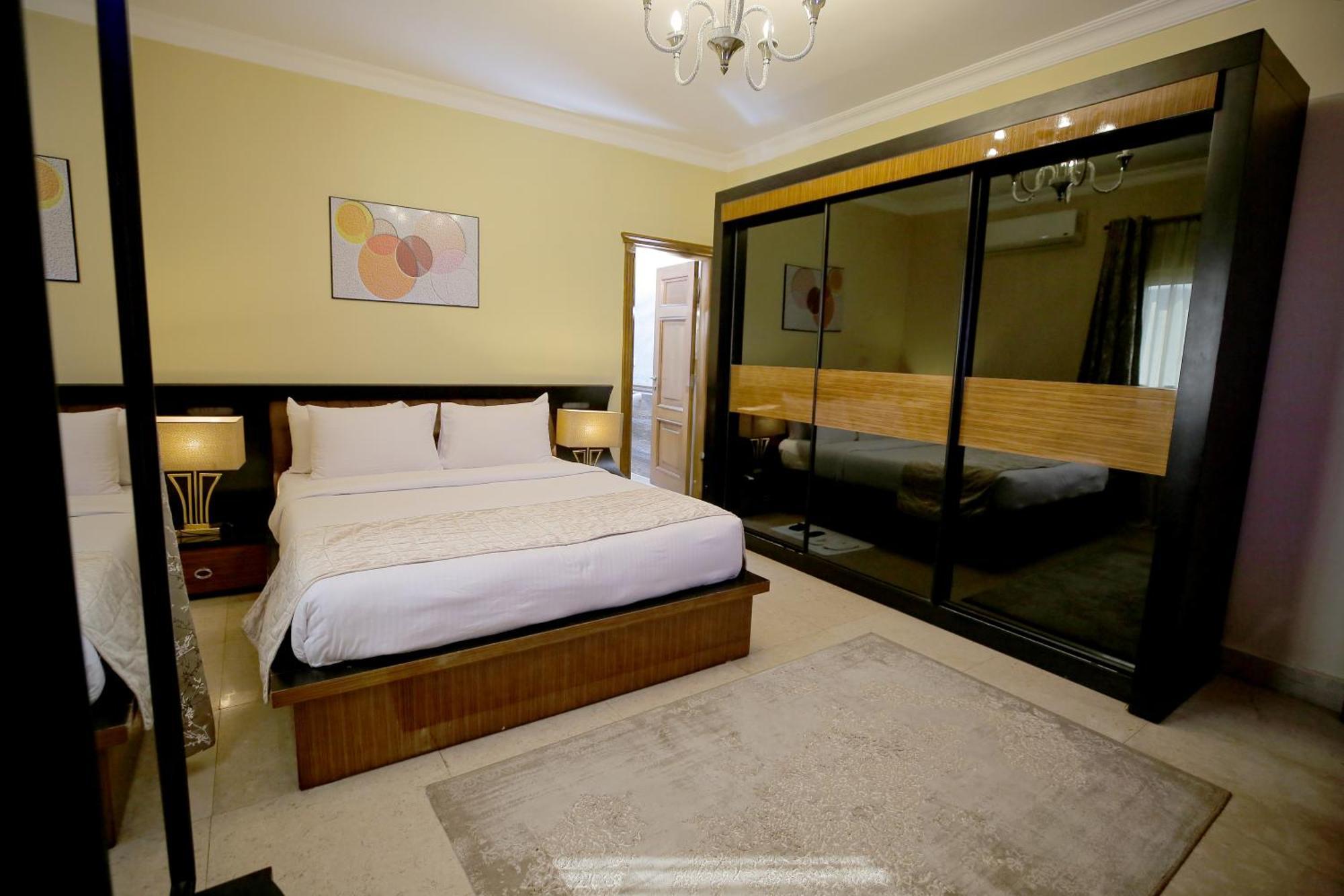 Cairo Taj Hotels & Suites - Dokki Exterior photo